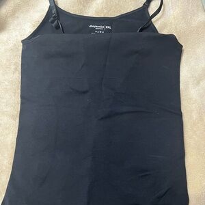 Two shapermint tanks 2XL never worn